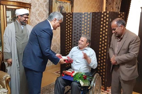 به مناسبت ولادت حضرت ابوالفضل العباس (ع) و روز جانباز ؛ رئیس دانشگاه علوم پزشکی کرمانشاه با یادگاران دفاع مقدس دیدار کرد